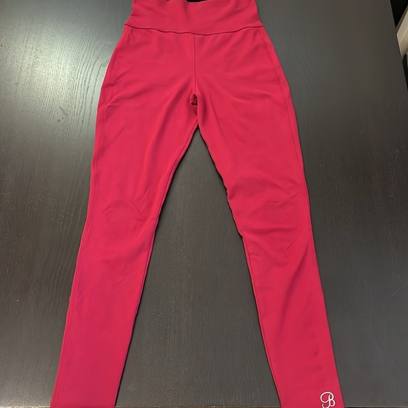 Bombshell Sportswear Sexy Back Leggings - Picture 2 of 9